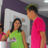  Acao_Queen_Celulares_01_10_2010