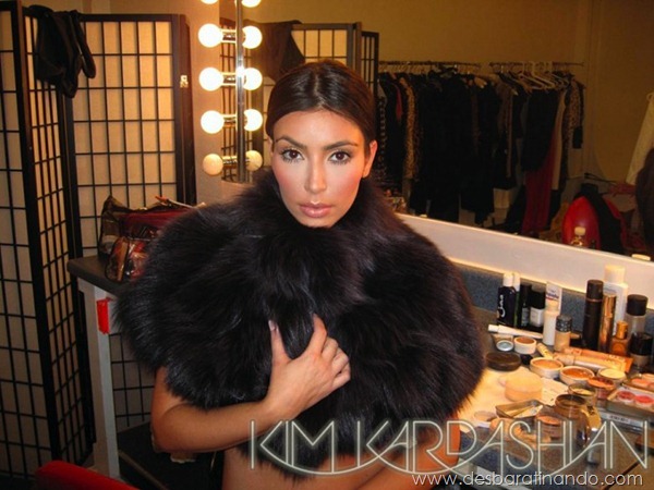 kim-kardashian-linda-sensual-sexy-sedutora-boob-peitos-decote-ass-bunda-gostosa-desbaratinando-sexta-proibida (10) kim-kardashian-linda-sensual-sexy-sedutora-boob-peitos-decote-ass-bunda-gostosa-desbaratinando-sexta-proibida (10)