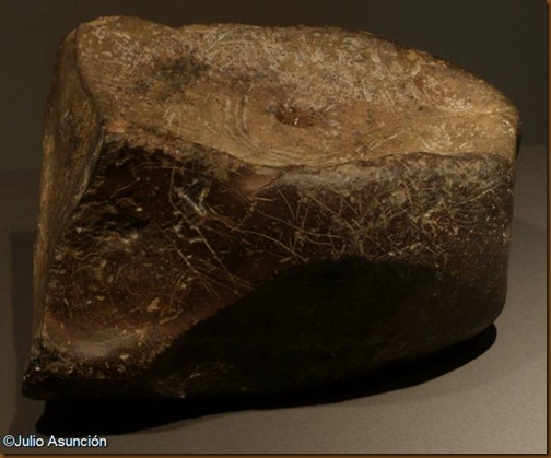 Bloue 2 de la cueva de Abauntz - Museo de Navarra Bloue 2 de la cueva de Abauntz - Museo de Navarra