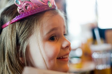 Tess watching princesses