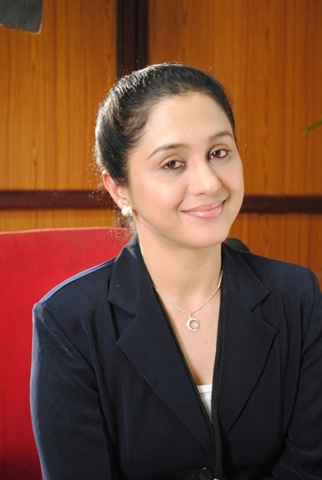 [Devayani%2520close%2520up%2520photo%255B5%255D.jpg]
