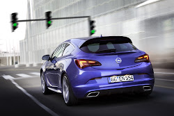 2012-Opel-Astra-OPC-9%25255B2%25255D.jpg