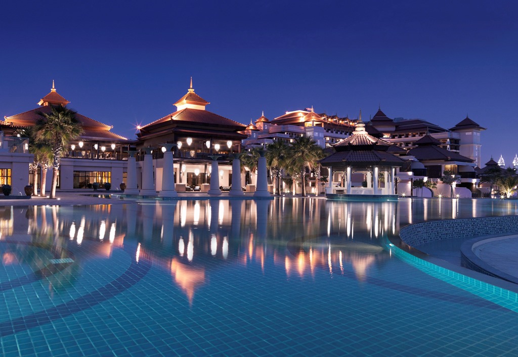 [Anantara-Dubai-The-Palm-main-pool-by%255B2%255D.jpg]