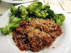 One of our favorite meals: gluten free spaghetti with meat sauce and sautéed broccoli.