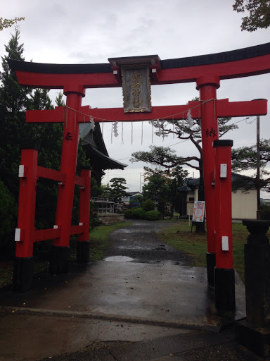 小須戸諏訪神社