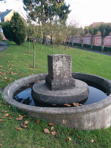 Fontaine du piédestal