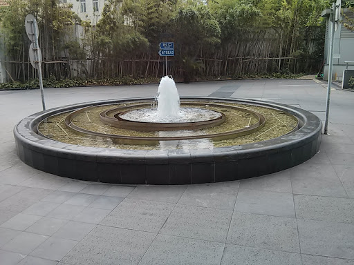 Baguiro Mansion Fountain