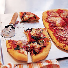 Salami-Olive Pizza Topping