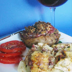 Mushroom-Stuffed Beef Tenderloin