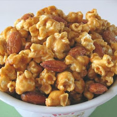 Easy Caramel Popcorn