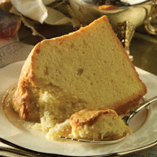 Mildred's Sour Cream Pound Cake