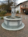 Brunnen an der Kirche