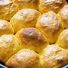 Pumpkin Nutmeg Dinner Rolls