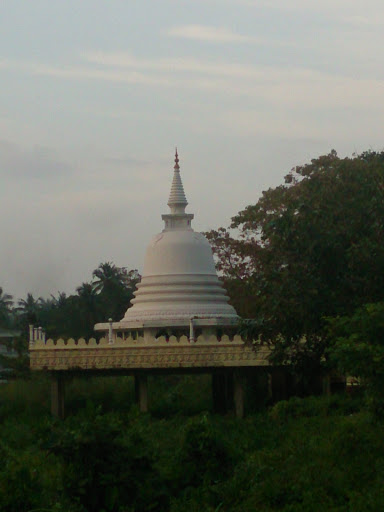 Pagoda at Siyabalape Temple 