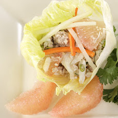 Minced Meat, Crab, and Grapefruit Vietnamese Salad