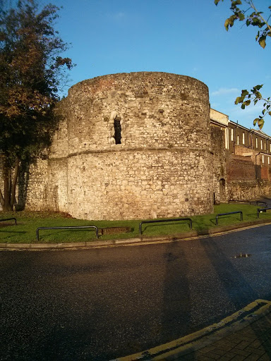 Rochester Outer Wall Ramparts