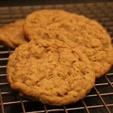 Cinnamon Oatmeal Cookies