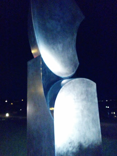 Lakeview Sculpture