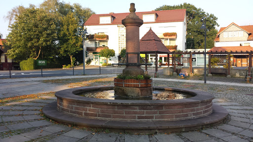 Brunnen Ihringshausen Rathaus