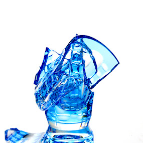 Shot Glass by Jay Goldman - Fine Art Things