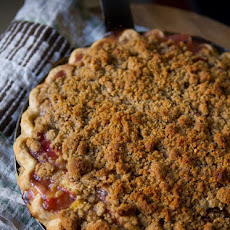 Rhubarb Crumble Pie