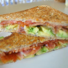 Spicy Grilled Bacon and Tomato Sandwich With Avocado