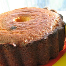 Lemon Cake With Lemon Cream or Raspberry Sauce