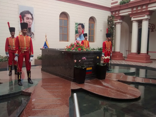 Tumba de Hugo Chávez Frías