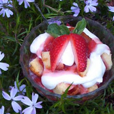 Strawberry Trifle Cake