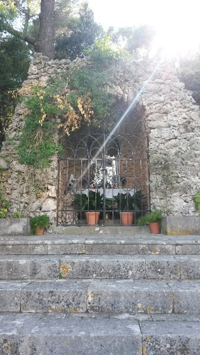 Grotta Santa Maria