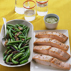 Salmon with Herbed Mustard Sauce