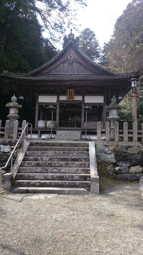 吉御子神社左の建物