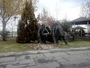 Howitzer Men Sculpture