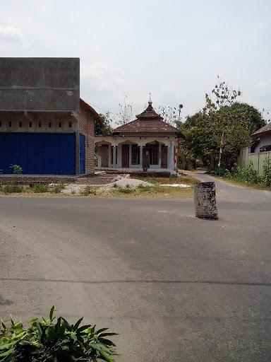 Masjid Nyebrang