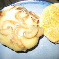 Provolone Sauce for Cheesesteaks
