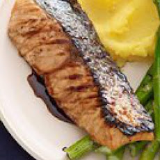 Grilled Salmon and Asparagus with Balsamic Butter
