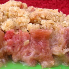Rhubarb Crisp