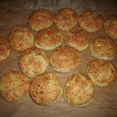 Herbed Cottage Cheese Biscuits