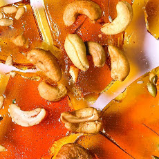 Cashew and Cayenne Brittle