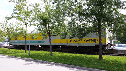 Razstavljeni Vagon Poste Slovenije