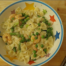 Bow Ties With Peas and Shrimp