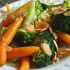 Broccoli and Baby Carrots With Toasted Almonds