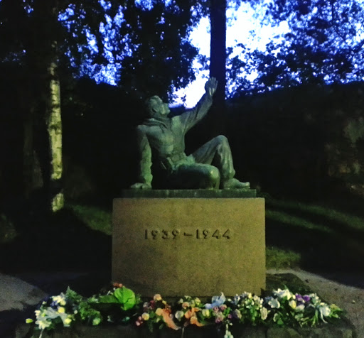 heroes memorial in Etelä-Haaga