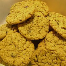 Chewy Oatmeal Cookies