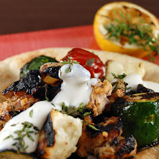 Shish Taouk with Toum (Garlic Sauce)