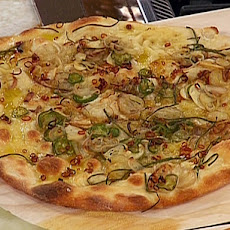 Roasted Garlic, Chile, Shallots and Olive Oil Pizza - California Style Pizza