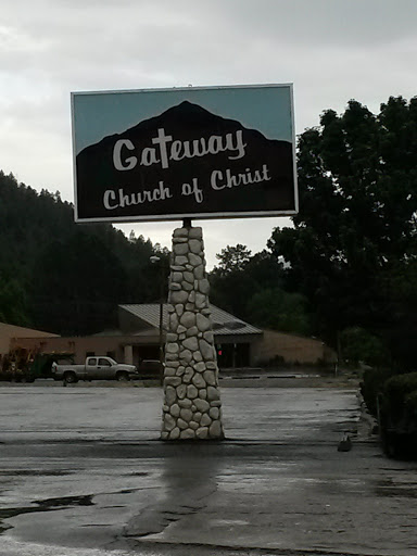Gateway Church of Christ Street Sign