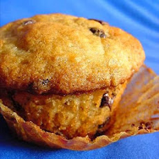 Banana Muffins (Chocolate Chips Optional)