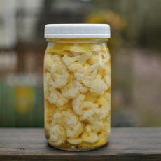 Lemony Pickled Cauliflower