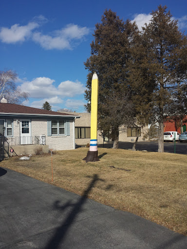 Giant No. 2 Wooden Pencil Statue